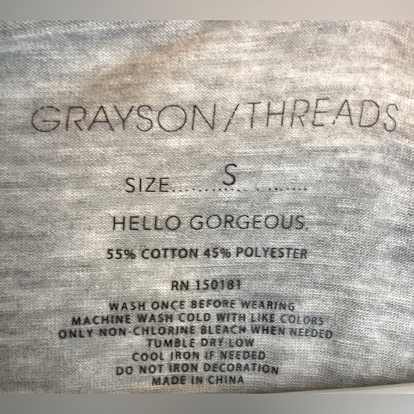 Kiss me I’m Irish-ish Cute T-Shirt! - Picture 3 of 3